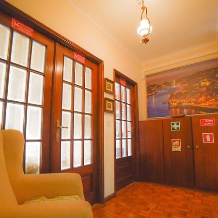 Quarto Com 4 Camas 波尔图 外观 照片