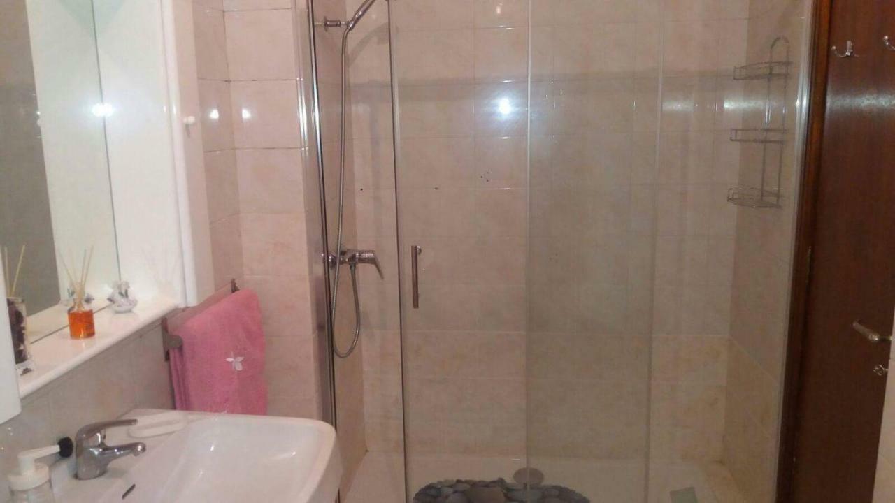Quarto Com 4 Camas 波尔图 外观 照片