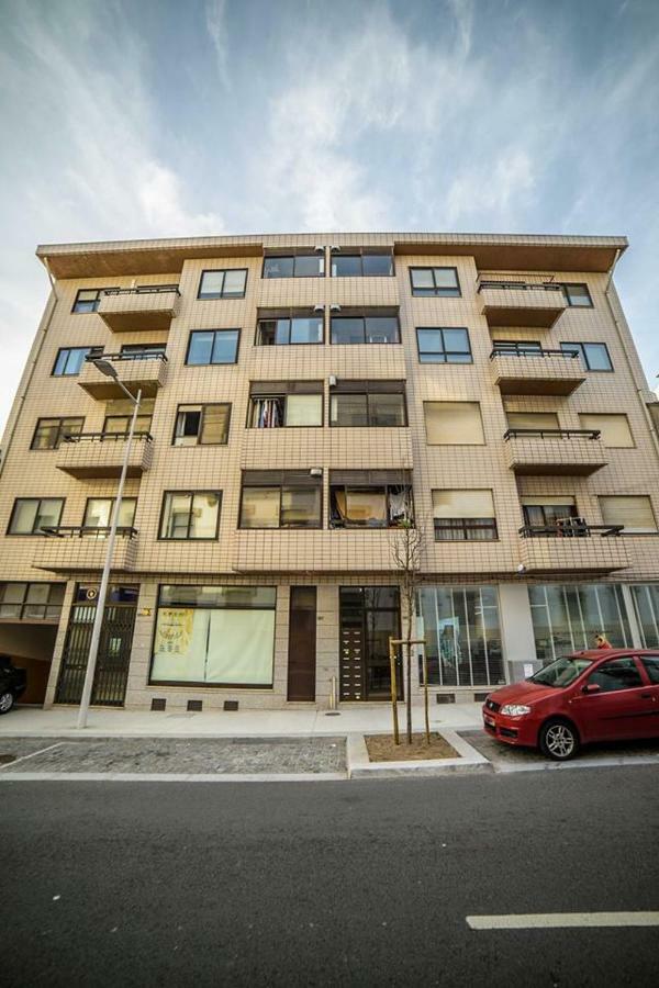 Quarto Com 4 Camas 波尔图 外观 照片