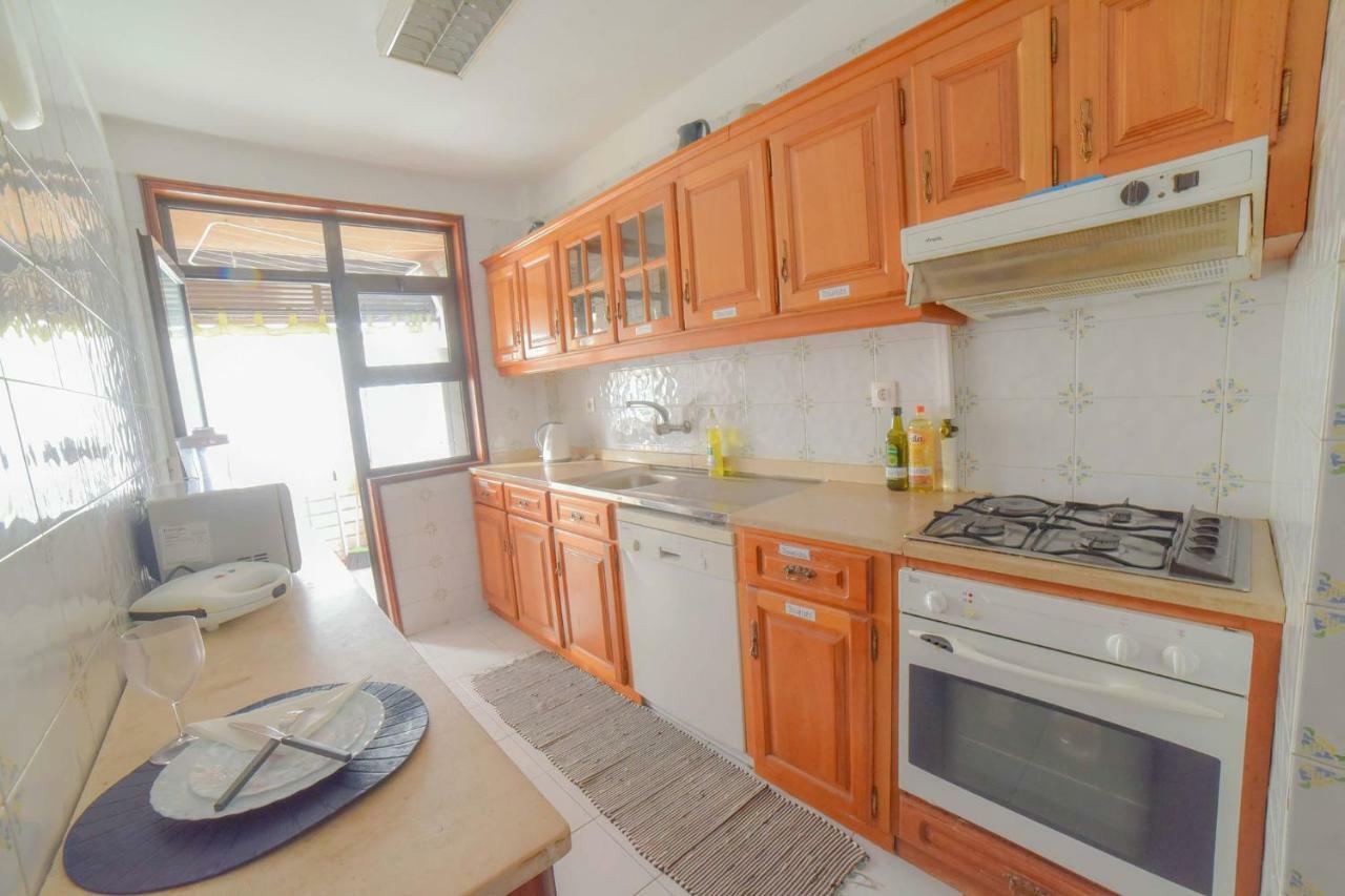 Quarto Com 4 Camas 波尔图 外观 照片