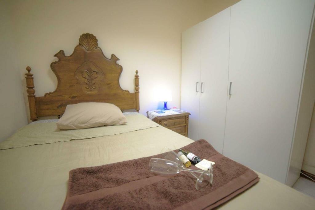 Quarto Com 4 Camas 波尔图 外观 照片